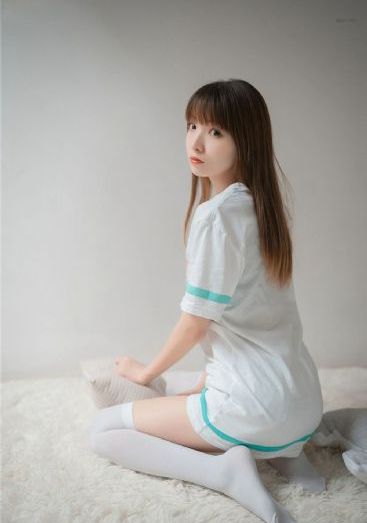 年轻的阿姨1